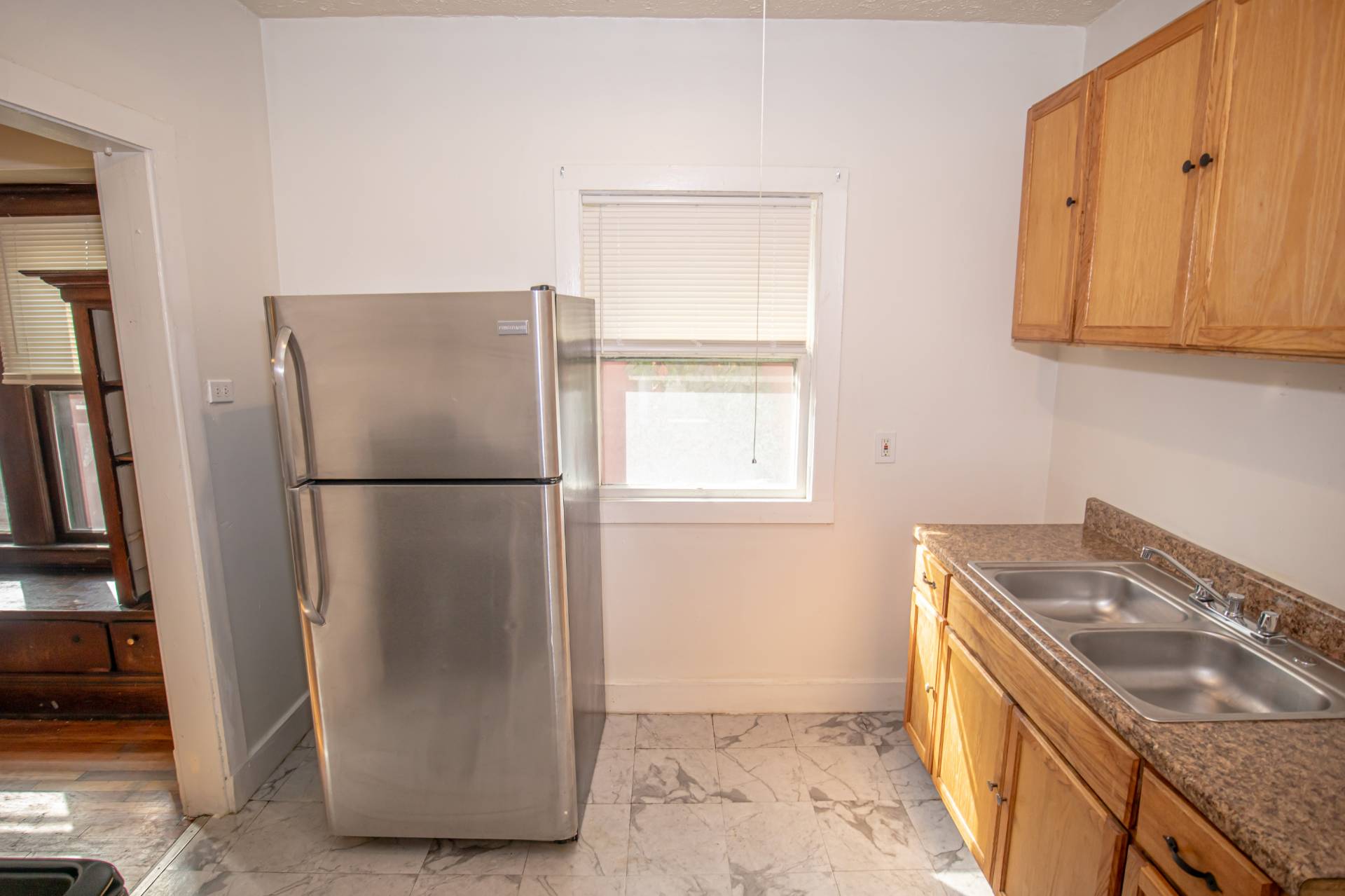 14015 Idarose Avenue - Upper